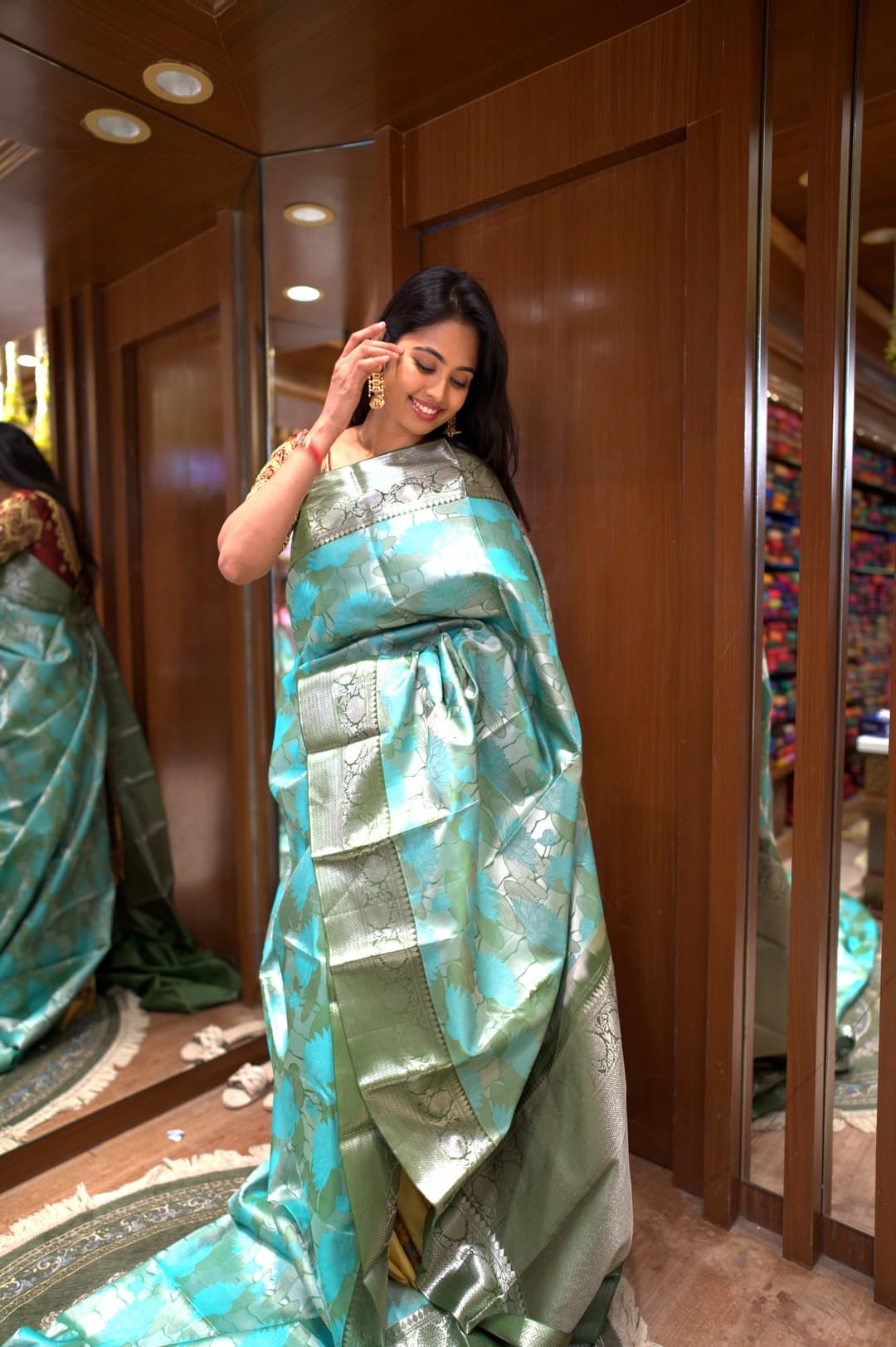 Sea Green Lotus Jacquard Kanjeevaram Silk Saree, Sea Green Jacquard Kanjeevaram silk saree — detail view 3