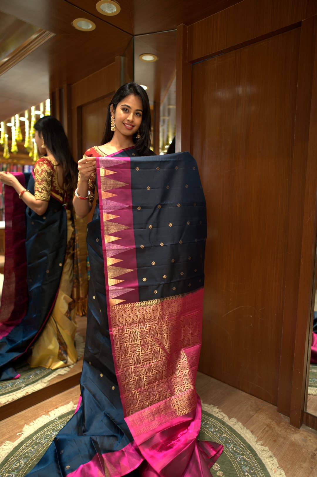 Teal Blue Pink Temple Border Soft Silk Saree, Teal Blue Korvai Kanjeevaram silk saree — detail view 3
