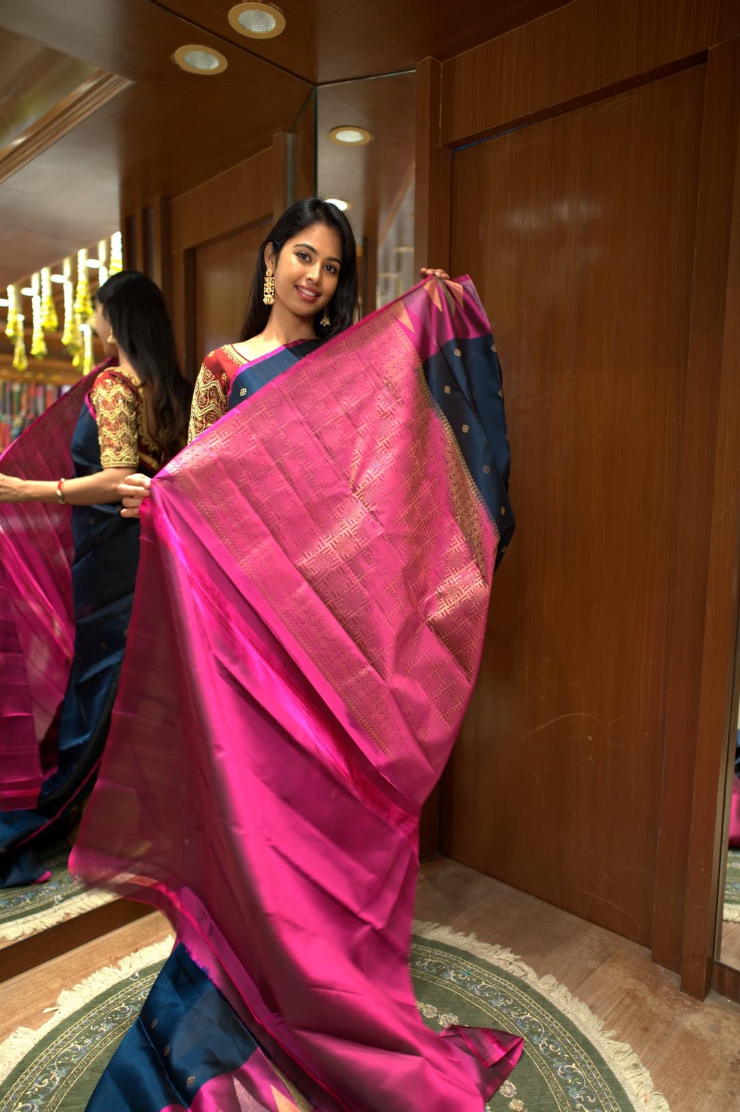 Teal Blue Pink Temple Border Soft Silk Saree, Teal Blue Korvai Kanjeevaram silk saree — detail view 4