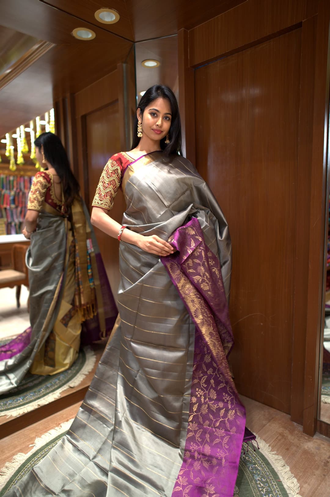 Grey Purple Floral Pallu Kanjeevaram Silk Saree, Grey Jacquard Kanjeevaram silk saree — detail view 2