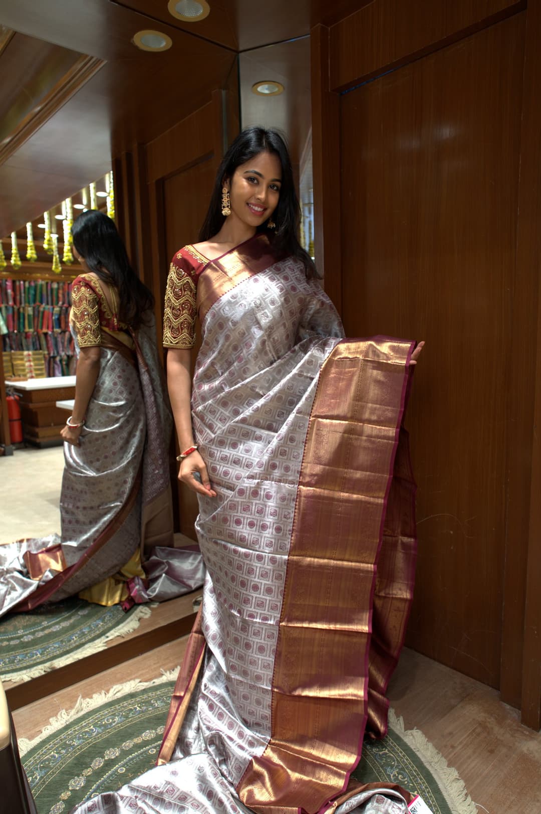 Silver Grey Brocade Kanjeevaram Silk Saree, Silver Grey Brocade Kanjeevaram silk saree — detail view 2